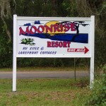 Withlacoochee State Trail - Moonrise Resort Sign